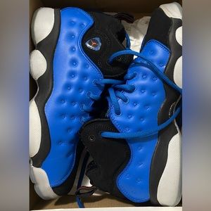 Nike Jordan Jumpman Team II SIZE 5 Y